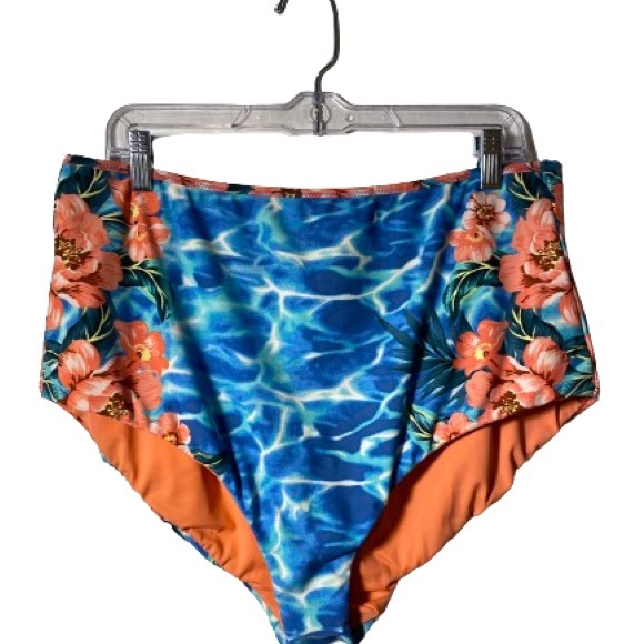 torrid Other - Torrid Swim Bottom  High-Rise Reversible  Water Floral size 2 2x 18-20